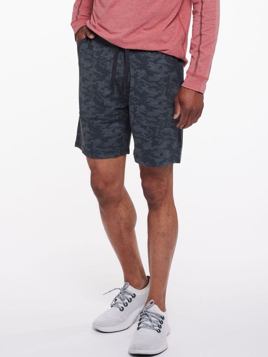 Men'S tasc Performance Sale | Varsity Brushed Short Gunmetal Camo